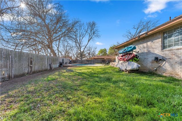 185 Broadmoor Street, Marble Falls, TX 78654