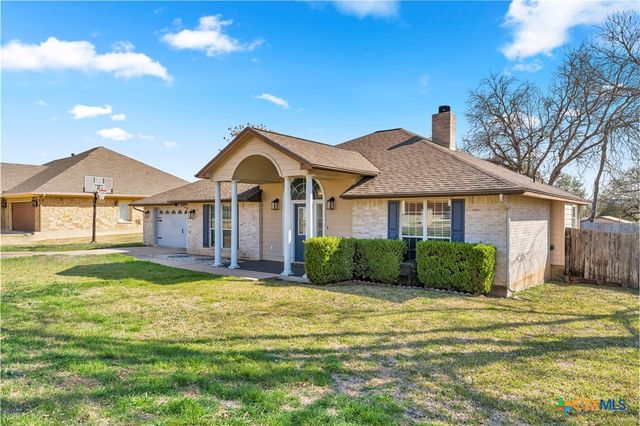 185 Broadmoor Street, Marble Falls, TX 78654