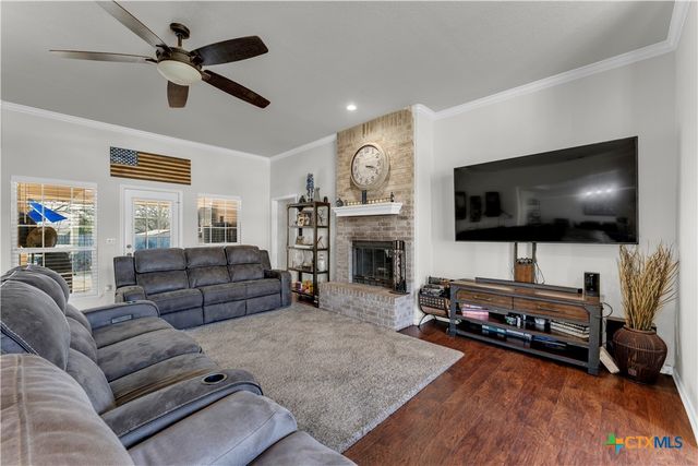 185 Broadmoor Street, Marble Falls, TX 78654