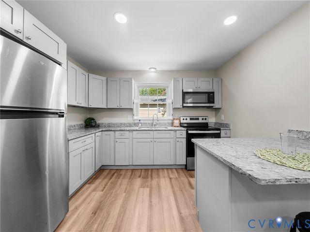 8907 Huntingcreek Pl, Richmond, VA 23237