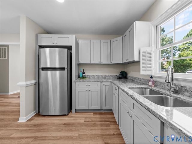 8907 Huntingcreek Pl, Richmond, VA 23237