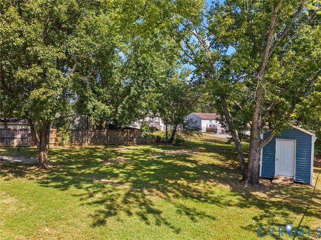 8907 Huntingcreek Pl, Richmond, VA 23237