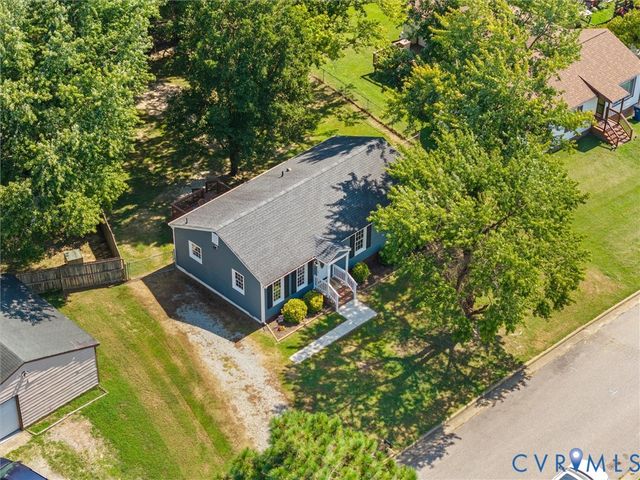 8907 Huntingcreek Pl, Richmond, VA 23237