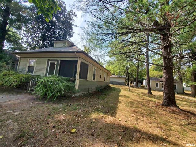 504 N Almond St Street, Carbondale, IL 62901