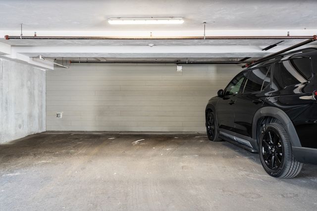 27 Washburn St 5, Boston, MA 02125