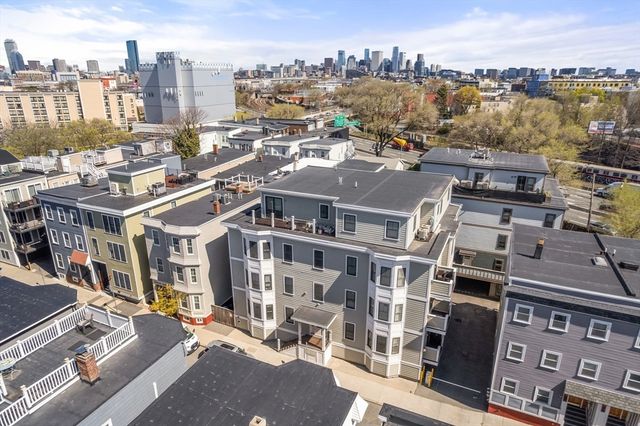 27 Washburn St 5, Boston, MA 02125