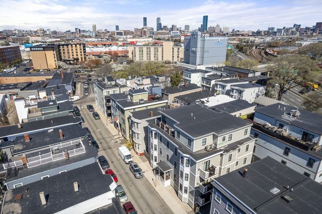 27 Washburn St 5, Boston, MA 02125