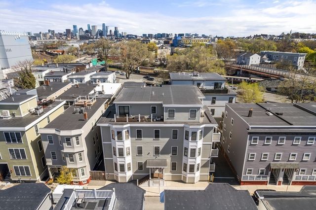 27 Washburn St 5, Boston, MA 02125