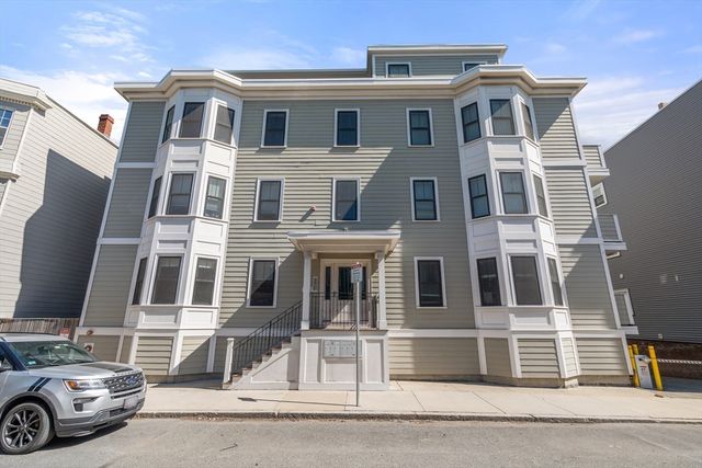27 Washburn St 5, Boston, MA 02125