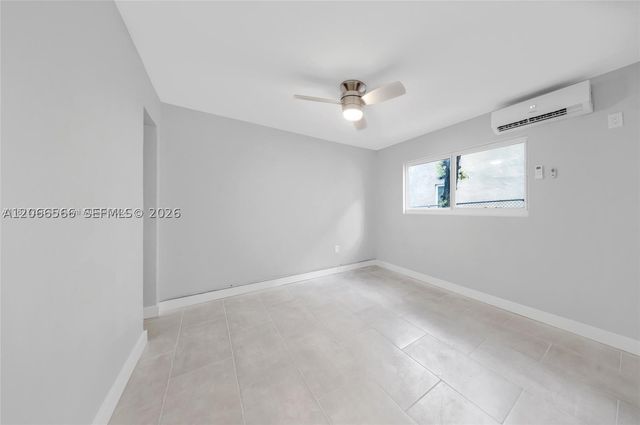1150 NW 1st Pl 4, Miami, FL 33136
