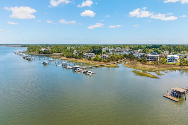 2816 Stay Sail Way, Mount Pleasant, SC 29466