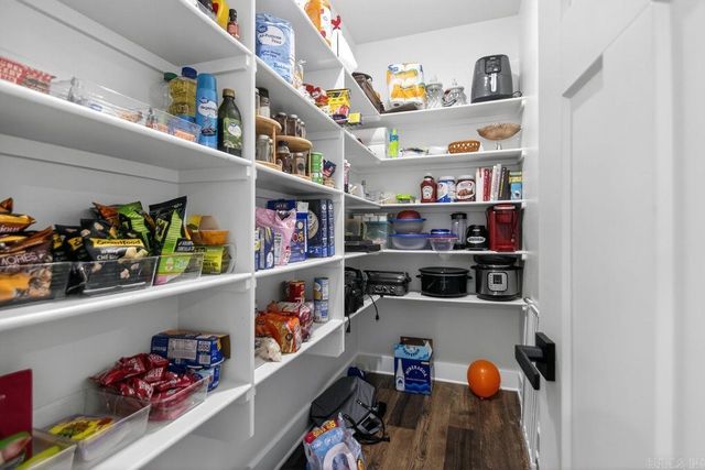 624 Hiram Drive, Bauxite, AR 72011