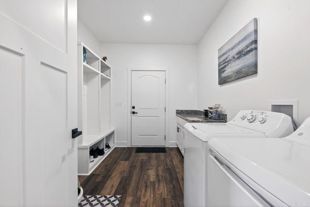 624 Hiram Drive, Bauxite, AR 72011