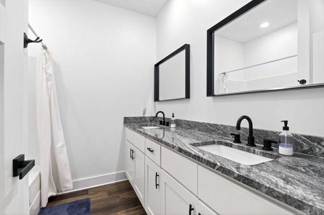 624 Hiram Drive, Bauxite, AR 72011