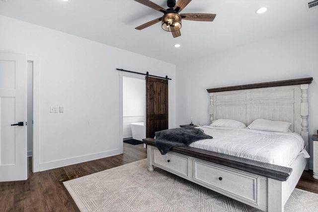 624 Hiram Drive, Bauxite, AR 72011