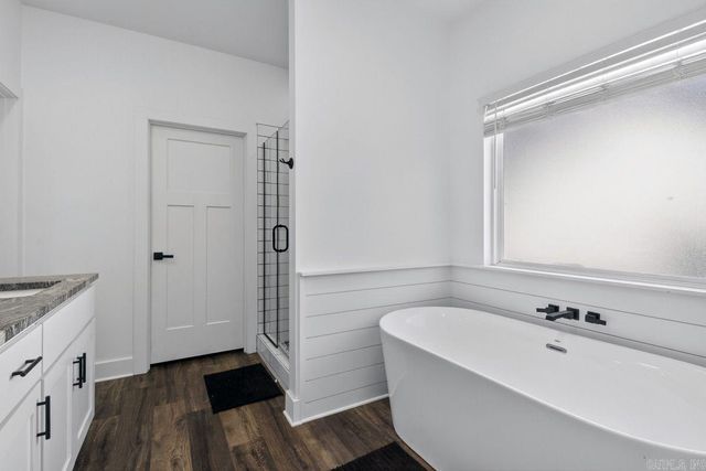 624 Hiram Drive, Bauxite, AR 72011