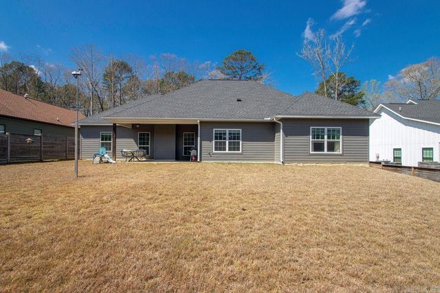 624 Hiram Drive, Bauxite, AR 72011