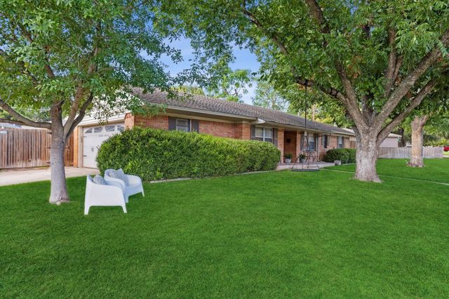 2127 Clarksdale Drive, Dallas, TX 75228