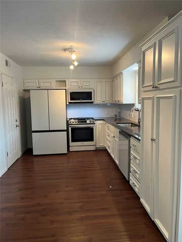 2127 Clarksdale Drive, Dallas, TX 75228