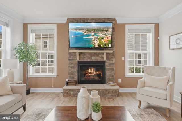 3723 SOLIDARITY CIR, Waldorf, MD 20603