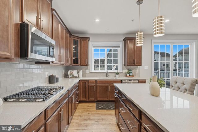 3723 SOLIDARITY CIR, Waldorf, MD 20603