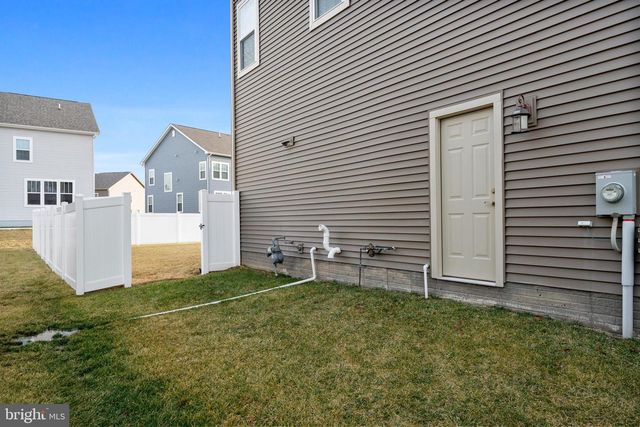 3723 SOLIDARITY CIR, Waldorf, MD 20603