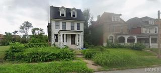 5136 Vernon Avenue, St Louis, MO 63113