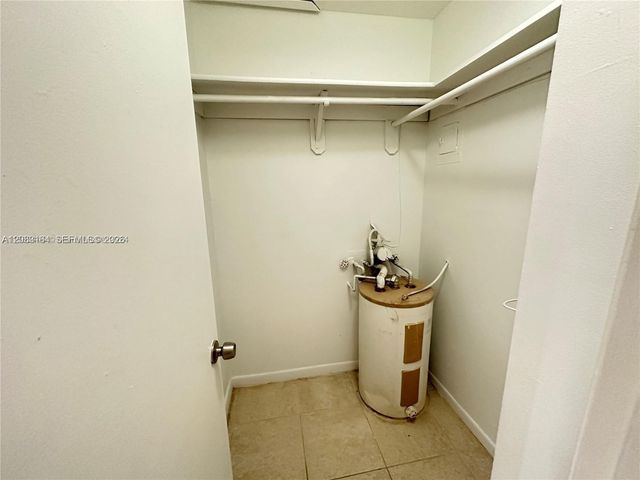 101 NE 41st Street G116, Oakland Park, FL 33334