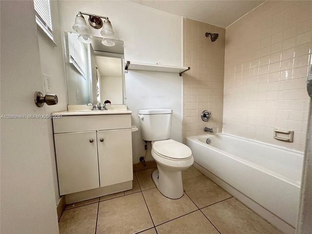 101 NE 41st Street G116, Oakland Park, FL 33334