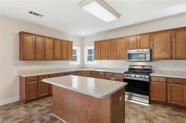 4570 River Stone Trail, Douglasville, GA 30135