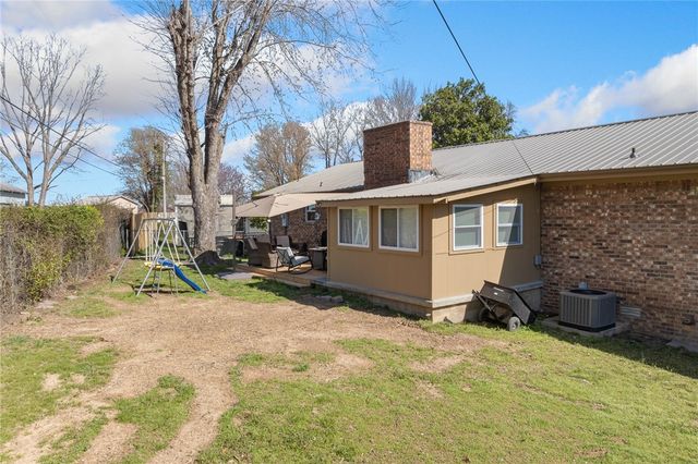 1 Skyline Cove, Harrison, AR 72601