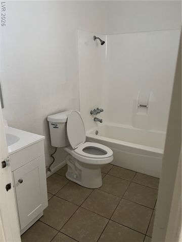 5422 Swenson Street 9, Las Vegas, NV 89119
