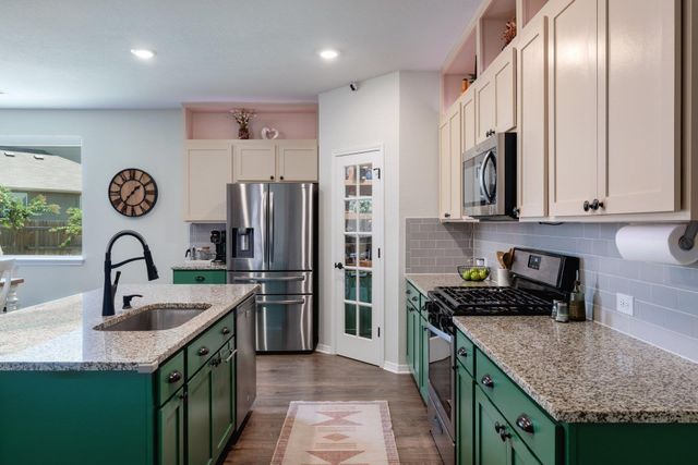 916 Scott CT, Georgetown, TX 78626