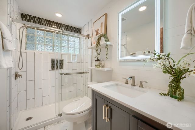 11914 NE 148th Street, Kirkland, WA 98034