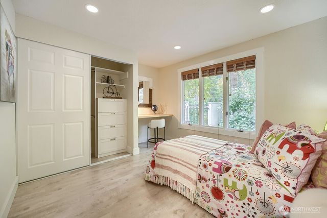 11914 NE 148th Street, Kirkland, WA 98034