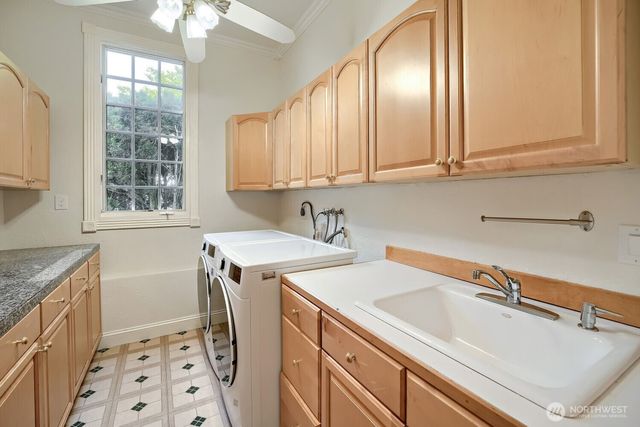 11914 NE 148th Street, Kirkland, WA 98034