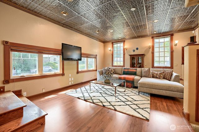 11914 NE 148th Street, Kirkland, WA 98034