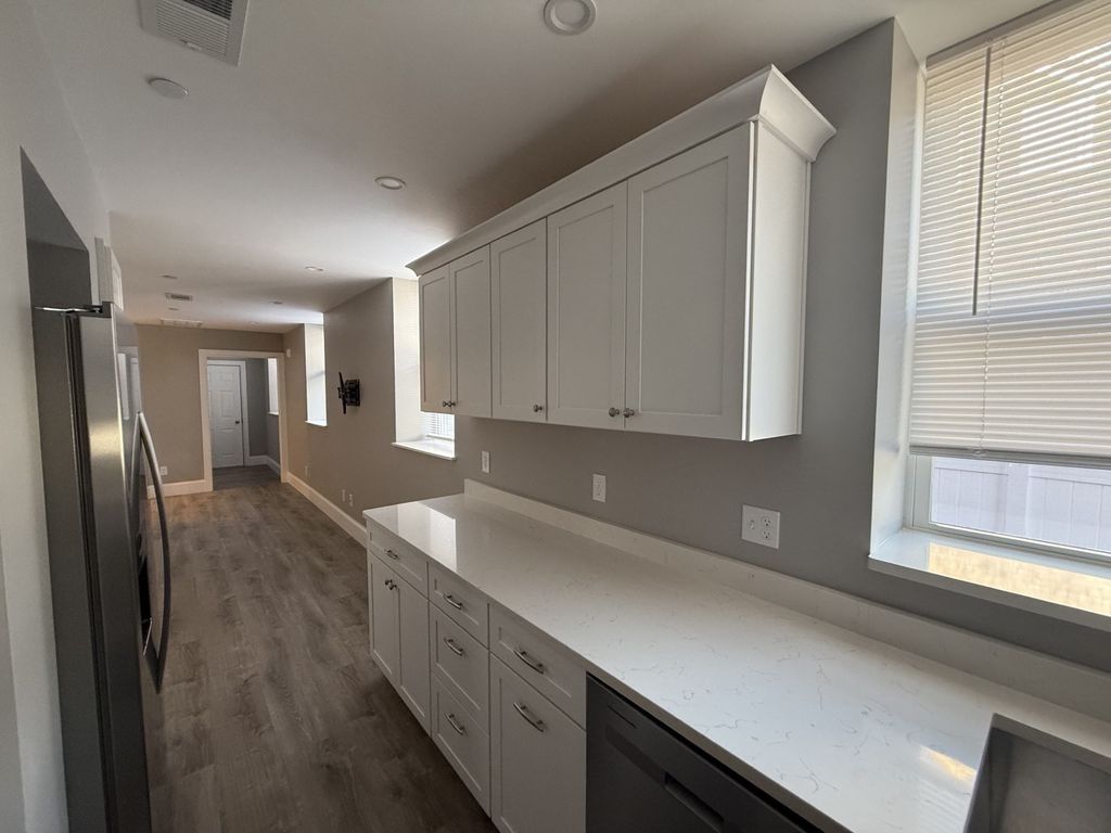 59 North Avenue 2, Rockland, MA 02370