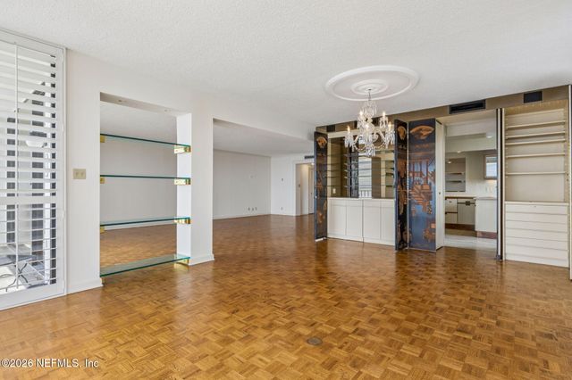 2970 ST JOHNS Avenue 4A, Jacksonville, FL 32205