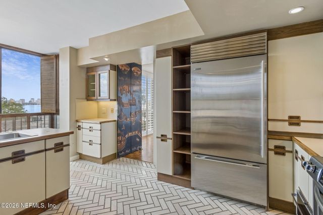 2970 ST JOHNS Avenue 4A, Jacksonville, FL 32205