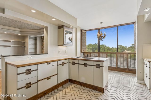 2970 ST JOHNS Avenue 4A, Jacksonville, FL 32205