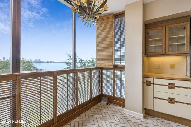 2970 ST JOHNS Avenue 4A, Jacksonville, FL 32205