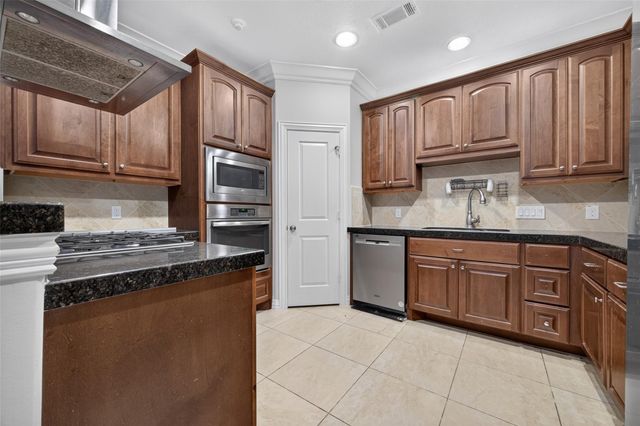 13423 Preston Cliff Court, Houston, TX 77077