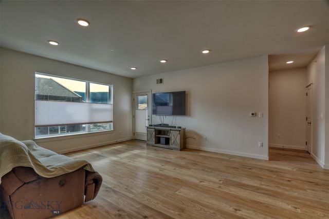2221 Willow Drive 139C, Livingston, MT 59047