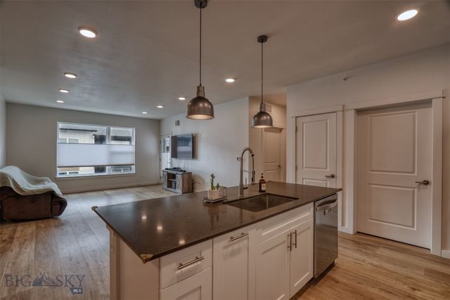 2221 Willow Drive 139C, Livingston, MT 59047