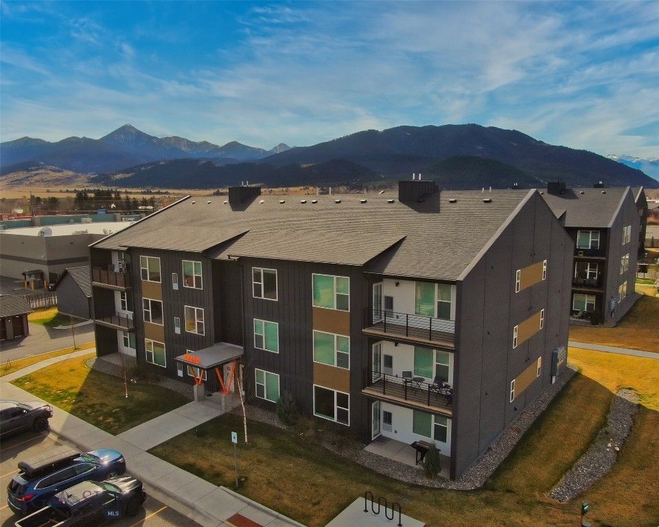 2221 Willow Drive 139C, Livingston, MT 59047