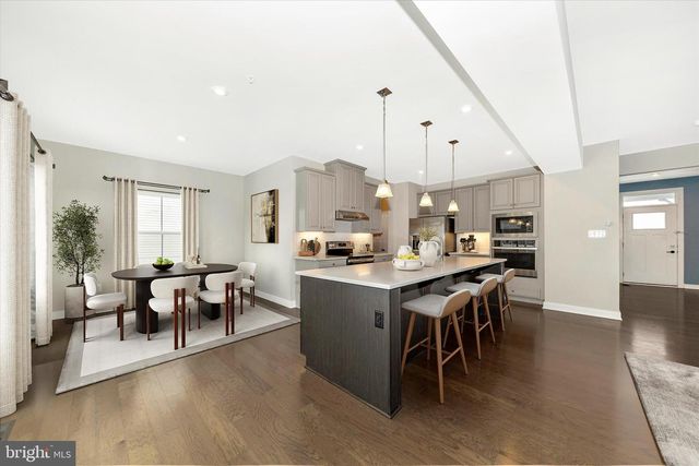 3711 BOYINGTON DR, Jefferson, MD 21755