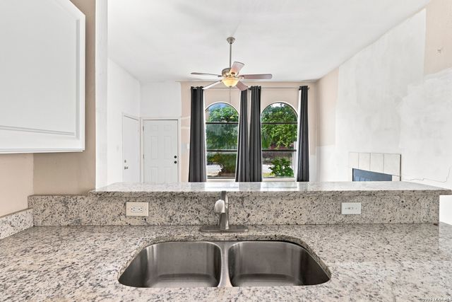 4065 Mystic Sunrise, San Antonio, TX 78244