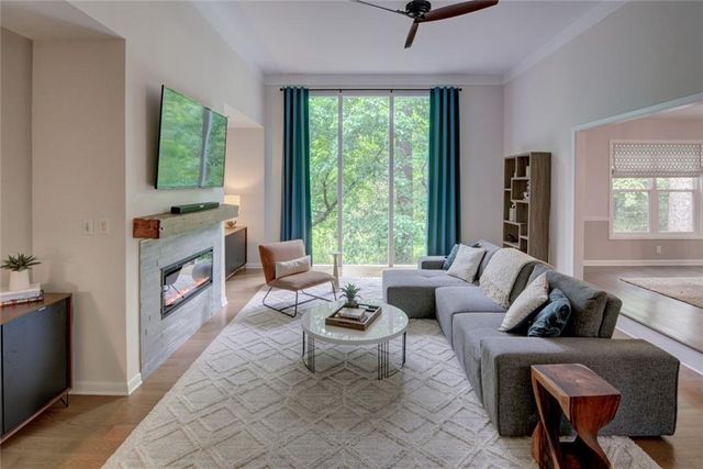 6090 Weatherly Drive NW, Sandy Springs, GA 30328