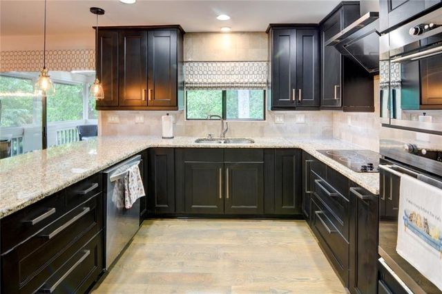 6090 Weatherly Drive NW, Sandy Springs, GA 30328
